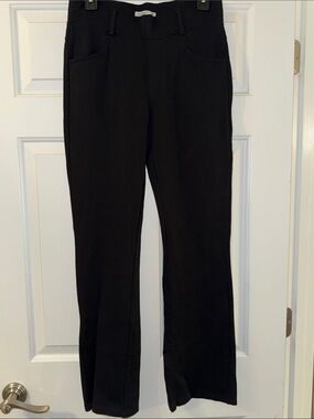 Size M Conceited black stretch dress pants straight leg